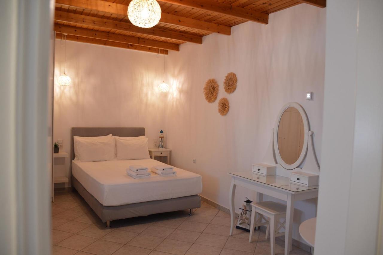 Cute Studio In Milos Трипити Экстерьер фото